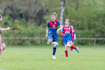 Bild 104 - wCJ VfL Pinneberg3 - St.Pauli : Ergebnis: 2:1
